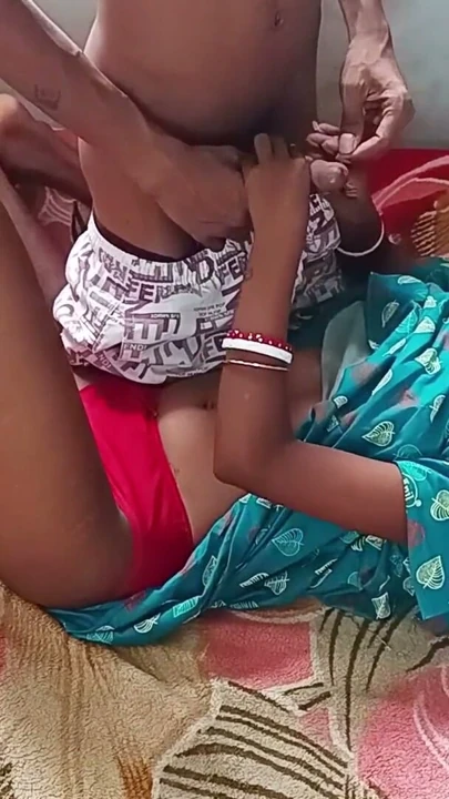 Hint Porno XXX Desi Seksi Bhabhi Ateşli Seks Videosu sabah | Bölüm 1
