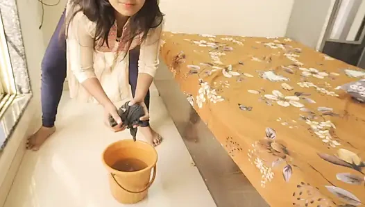 desi kamwali ladaki ne apane boss ke sath kiya sex