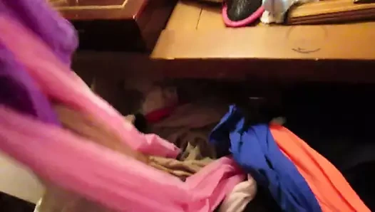 Külotlu çorap çekmecesi