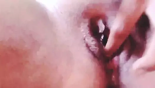 Pakistanlı kız amıyla oynuyor ve bir yarak arıyor