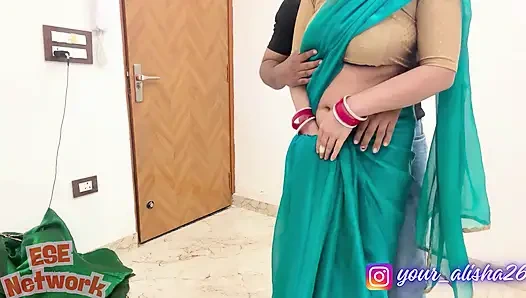 Chori Chori Gate  se Mujko Kapde badaltein Hue Dekh Raha tha aur Phir Chudai Start Kardiya