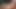 Ateşli esmer orta yaşlı seksi kadın parmaklanıyor ve damlayan orgazm oluyor