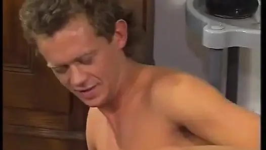 Com tesão vintage milf é fodida