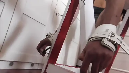 Sklaven oyuncu seçmeleri! Test 2 şaplak ve ayak yalama ve yüze oturma