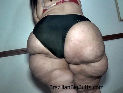 İri güzel kadının götü şişman göt