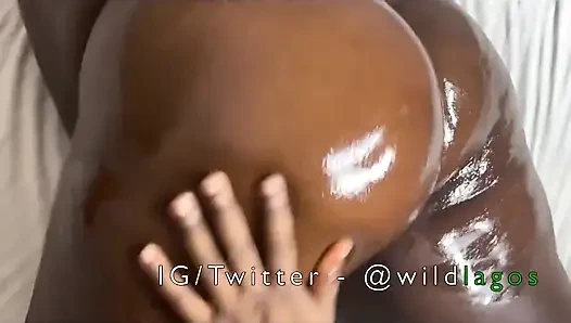 Madrastra hace un show para gran polla negra