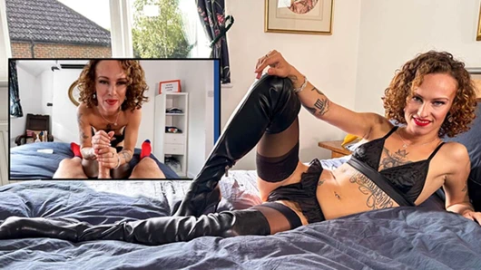 Bakış açısı yaşlı jim amcık kat purr yapıyor