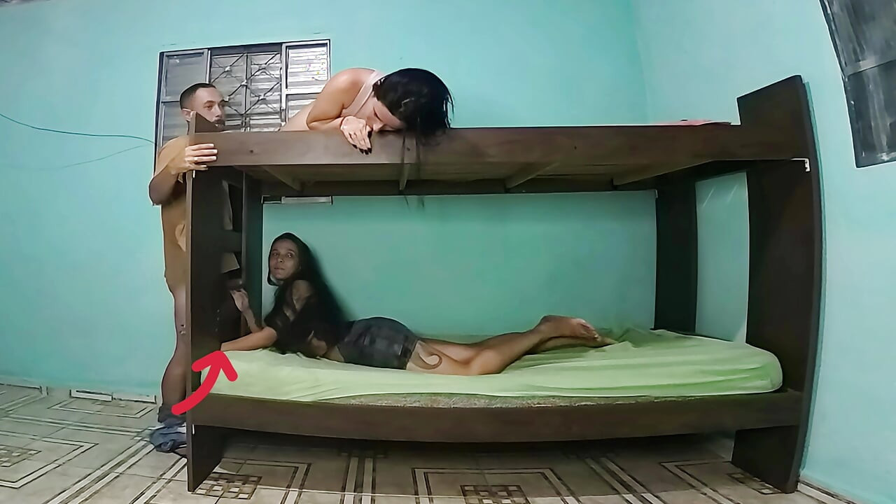 High Tension in the Bunk Bed: Girlfriend on Top, Female Friend Below, Boyfriend in the Middle of the Chaos