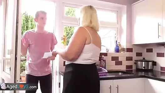 Kayıp sam bulur seks ile lacey