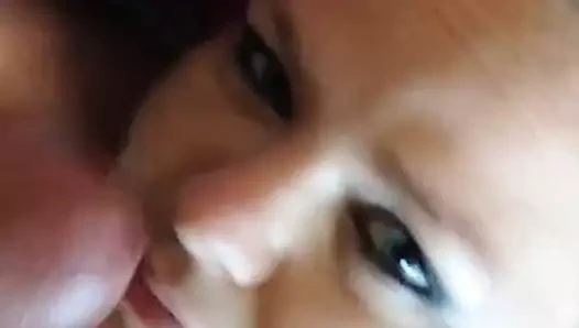 Yüze boşalma 11
