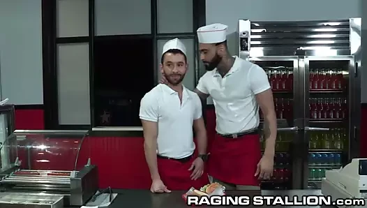 Lokantada Ragingstallion büyük şişman et seks partisi!