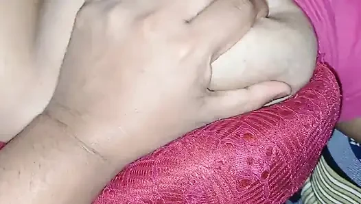 desi vhabi hard fucking and Dirty talking with her boyfriend.