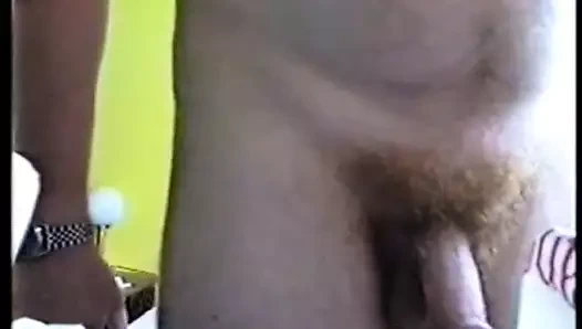 yaşlı adam okşayarak üzerinde cam sağladım iki kez