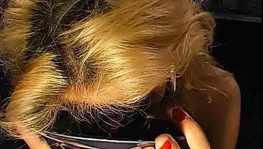 Fışkırtmalı Sürtük Vahşi Grup Seks Yapıyor Dölleniyor