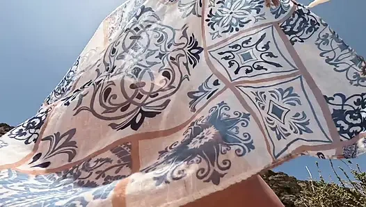 Ateşli çıplak orta yaşlı seksi kadın halka açık plajda azdırıyor