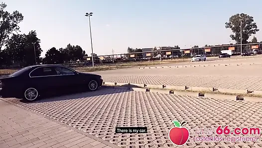 Terk edilmiş yer sikici: tombul sarışın (26 yaşında)