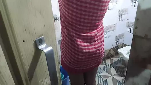 MINYON ÜVEY KIZ KARDEŞ RIYA İLE GERÇEK HARDCORE EV YAPIMI SEKS Sıcak