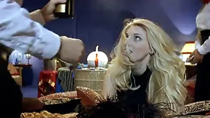 karısı üçlü ile otel adam