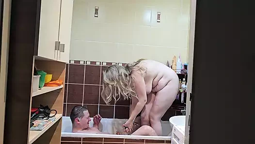 Banyoda kaza - kamera arkası