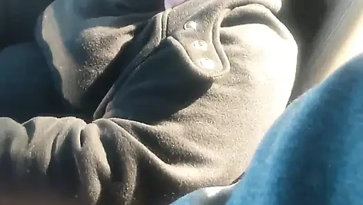 Trafikte amcıkla oynuyor