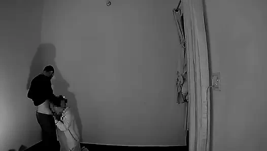 Erkek arkadaş köylü kız arkadaşını ilk kez ayakta domaltarak sikiyor