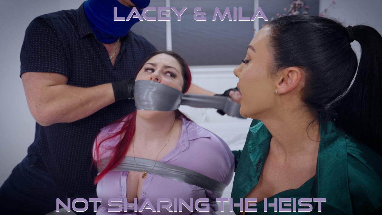 Lacey ve Mila - büyük güzel kadın bağlı ve ağzı tıkalı. Ateşli esmer hatun esaret altında