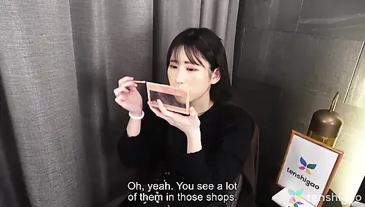 Hitomi Kanzaki sahne arkası