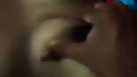 Apna bhabhi ko ghar me bolay pore rate chodaiy kiya
