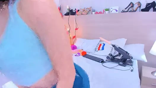 T kız üzerinde kam