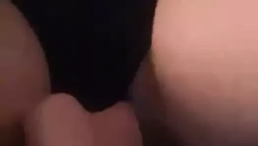 cuck gf memnun etmeye çalışır