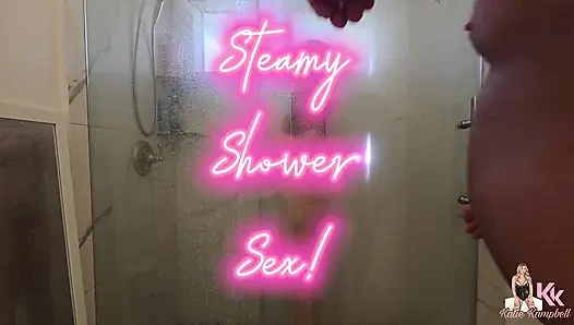 Gerçek çift amatör duşta seks ev videosu