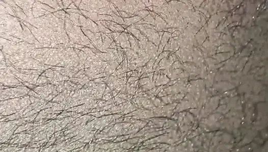 Yengenin götünü ve amını çok iyi siktim ve onu boşalttim.