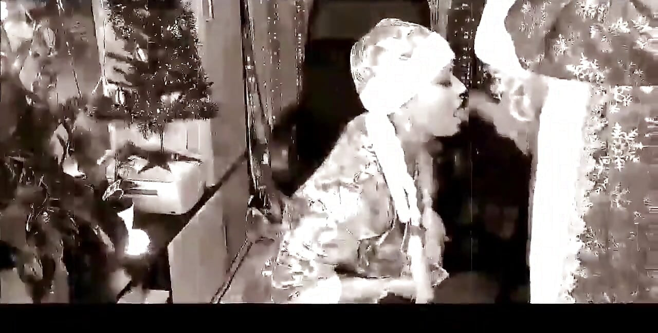 Peter Stone - çıplak gerçek veya pms (karım tarafından prose), sesli kitabın orijinal video versiyonu (13, 14).