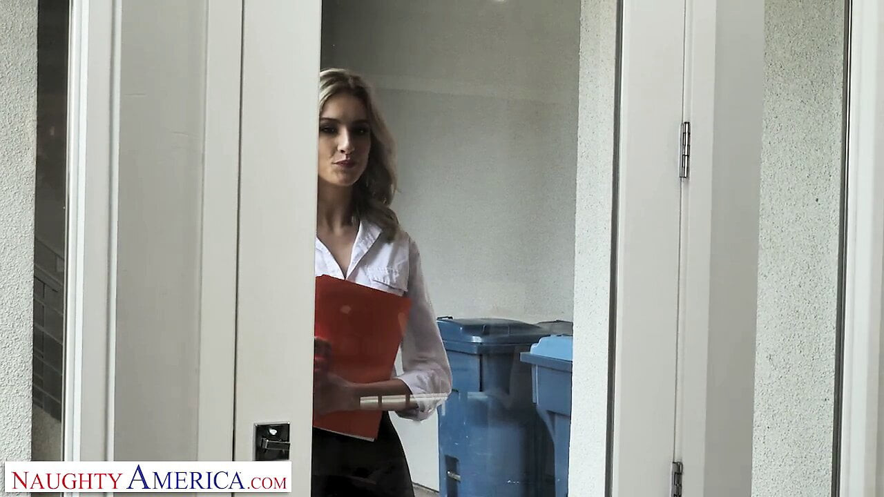 Yaramaz Amerika - kelly patrona oral kayağının ne kadar iyi olduğunu gösteriyor