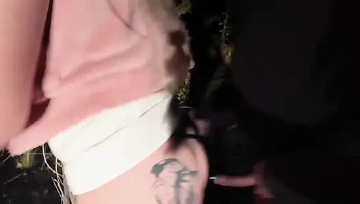 Güzel eşim Tinder'da yabancıyla uğraşıyor - Dogging -