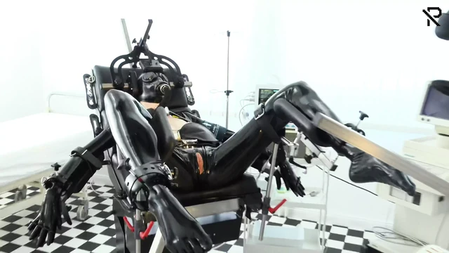 Осмотр и обслуживание машины для траха