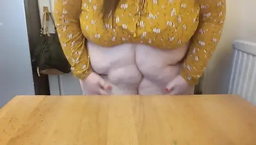 Göbek kaldırmalar ve masa tokatlıyor