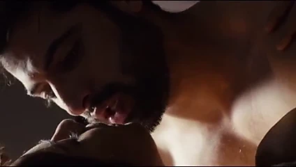 Sıcak eş kahrolası üzerinde the yatak at gece