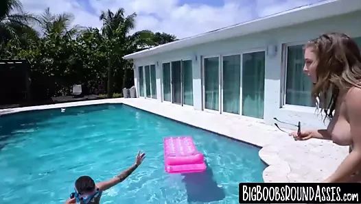 Dayanılmaz lena paul doggystyle önce ganimet sunbaths