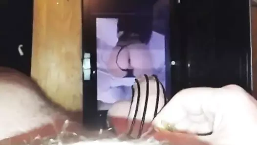 Cum trubute itibaren bir kafesli horoz tarafından cumfetishste