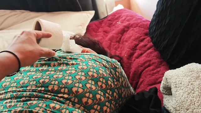 Birine söylersen, bu zengin şortu unutursun! Arkadaşımın üvey annesi seks bağımlısı