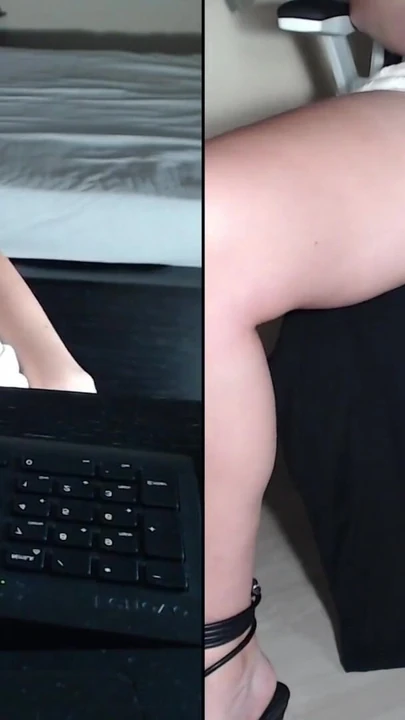 Эмоциональный момент от "Живой камеры - дрочи вместе DELUXE"