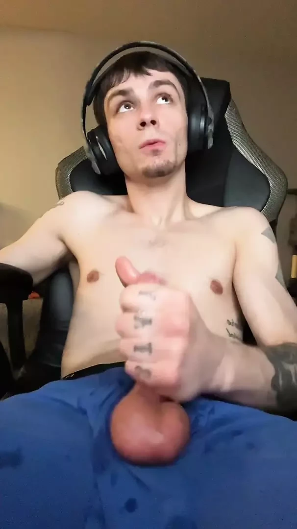 Warzone Win yarağımı çok sert sikiyor