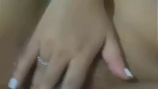 Büyük memeler Hint milf parmak kedi