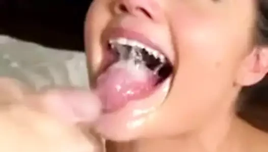 iyi kız alır bir dağınık yüz lanet