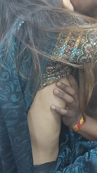 Gerçek desi çift ev videosu özel