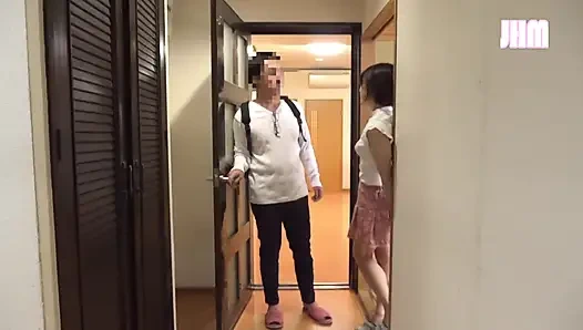 Üç tarafından baştan çıkarılmış. Beklenenden daha derine inen ilk bir deneyim - bölüm 4