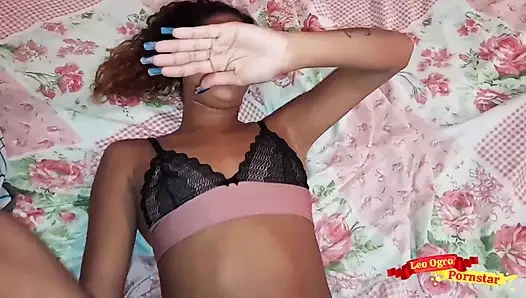 Üvey babam nefis emmeyi açıklıyor.