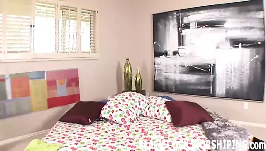 Kendime güzel bir büyük siyah horoz muamelesi yapacağım