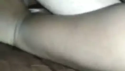 empregada pagando boquete